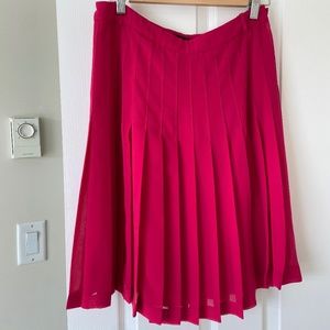 BCBGMAXAZRIA Pink pleaded skirt